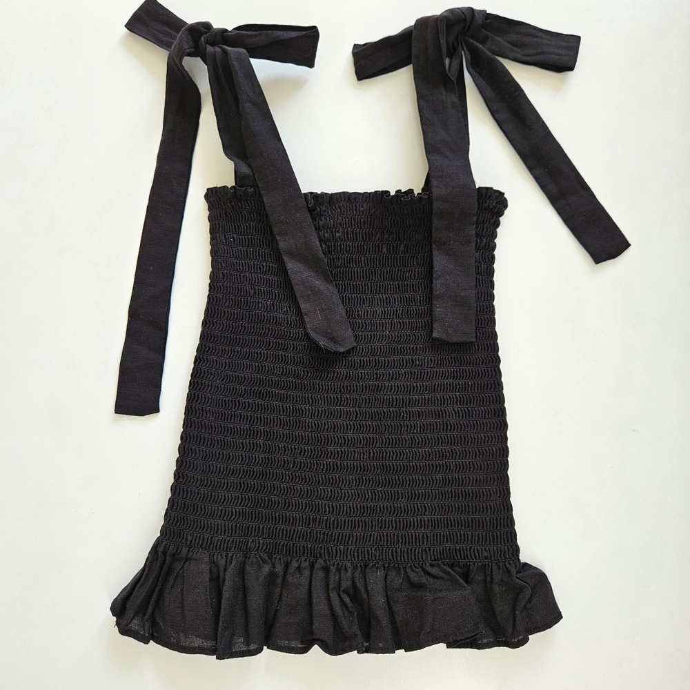 Kourt Black Smocked Linen Blend Tie Shoulder Peplum Little Black Top XS‎ - Picture 8 of 10